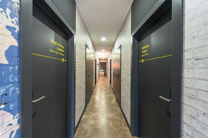 Imagen de los interiores del Hotel Metro Hostel, Kiev. Foto 17