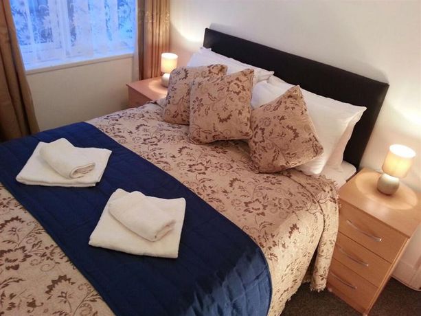 Imagen de la habitación del Hotel Metro House. Foto 4