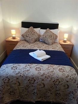 Imagen de la habitación del Hotel Metro House. Foto 5