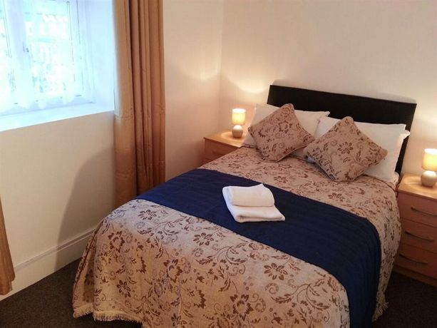 Imagen de la habitación del Hotel Metro House. Foto 9