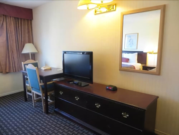 Imagen de la habitación del Hotel Metro Inn Calgary Northwest. Foto 3