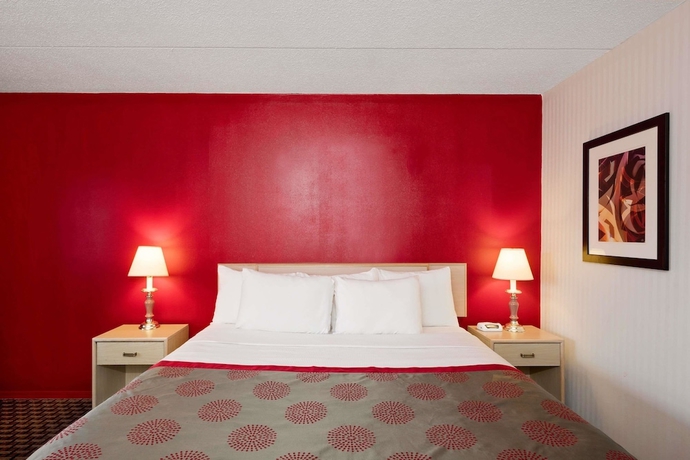 Imagen de la habitación del Hotel Metro Inn Calgary Northwest. Foto 12