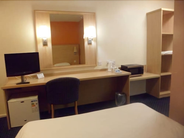 Imagen de la habitación del Hotel Metro Inns Huddersfield. Foto 12