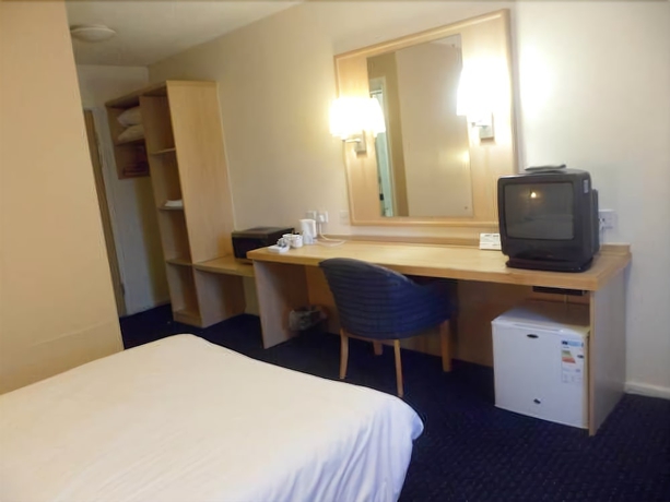 Imagen de la habitación del Hotel Metro Inns Huddersfield. Foto 14
