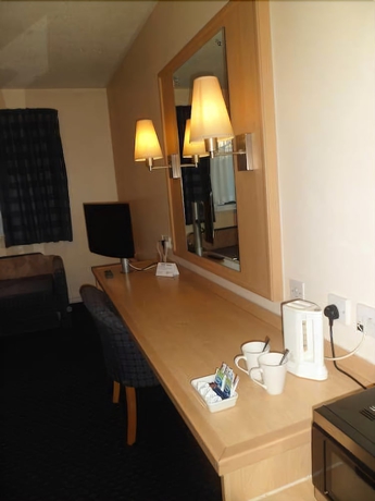 Imagen de la habitación del Hotel Metro Inns Huddersfield. Foto 15