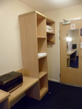 Imagen de la habitación del Hotel Metro Inns Huddersfield. Foto 16