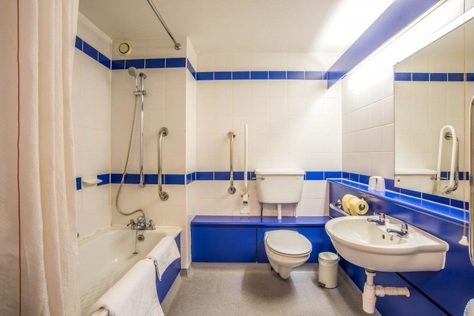Imagen de la habitación del Hotel Metro Inns Huddersfield. Foto 18