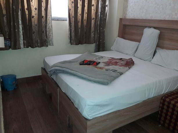 Imagen de la habitación del Hotel Metro Jiapur. Foto 17