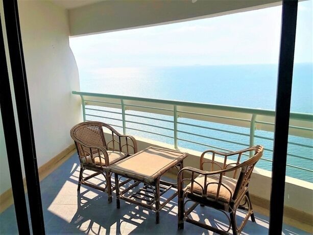 Imagen general del Hotel Metro Jomtien Condotel. Foto 15