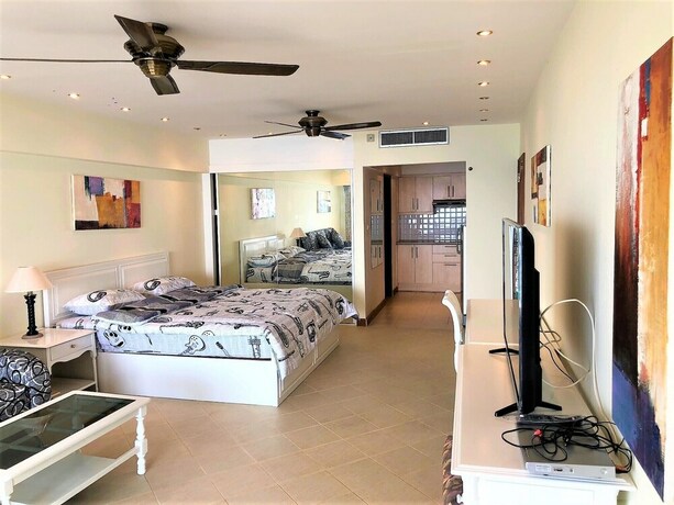 Imagen de la habitación del Hotel Metro Jomtien Condotel. Foto 21