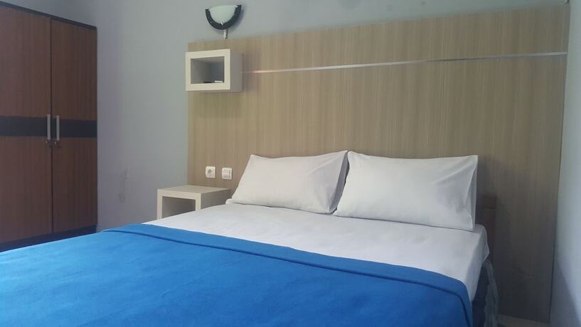 Imagen de la habitación del Hotel Metro Malioboro Living. Foto 17