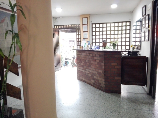 Imagen de los interiores del Hotel Metro Medell&iacute;n. Foto 12