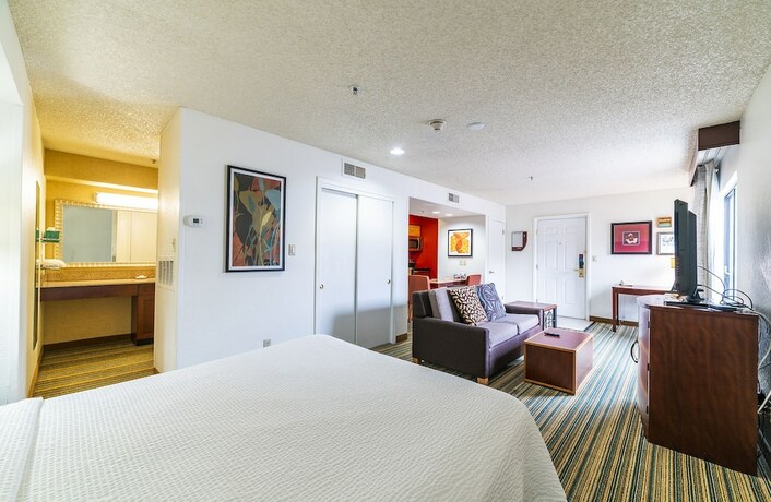 Imagen general del Hotel Metro PHX Apartments. Foto 3