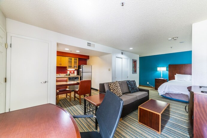 Imagen de la habitación del Hotel Metro PHX Apartments. Foto 14