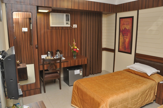 Imagen de la habitación del Hotel Metro Palace. Foto 2