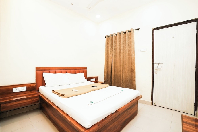 Imagen de la habitación del Hotel Metro Palace, Vasai-Virar. Foto 2