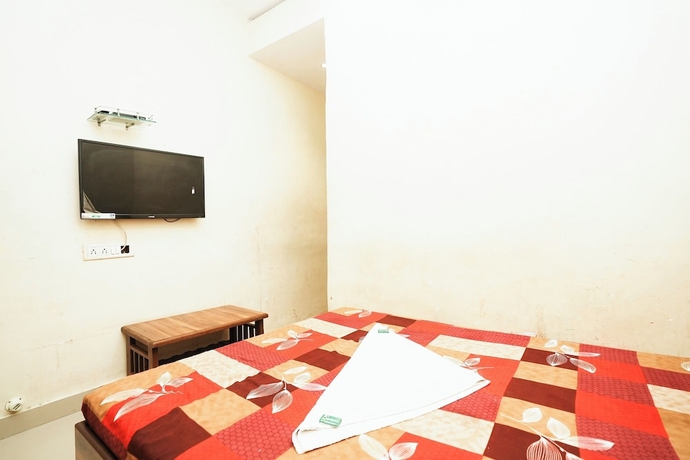 Imagen de la habitación del Hotel Metro Palace, Vasai-Virar. Foto 12