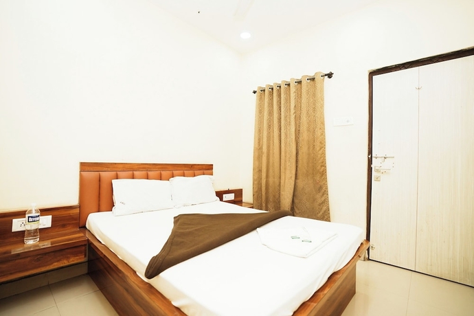 Imagen de la habitación del Hotel Metro Palace, Vasai-Virar. Foto 14