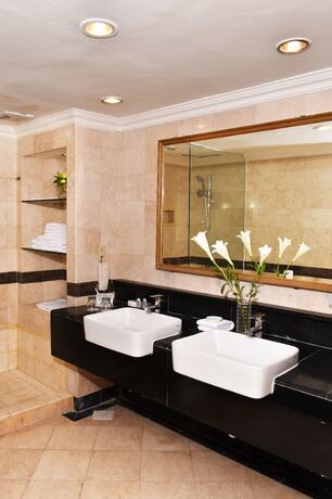 Imagen de la habitación del Hotel Metro Park View Hotel Kota Lama Semarang. Foto 16