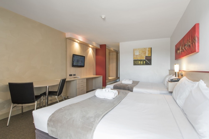 Imagen de la habitación del Hotel Metro Perth. Foto 17