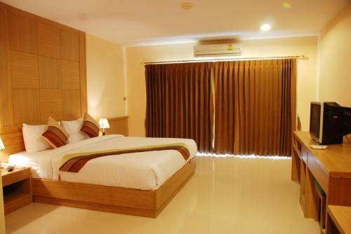 Imagen de la habitación del Hotel Metro Point Bangkok. Foto 8