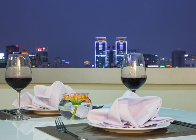 Imagen del bar/restaurante del Hotel Metro Points, Ho Chi Minh. Foto 5