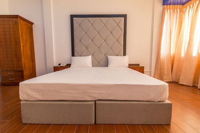 Imagen general del Hotel Metro Port City. Foto 7