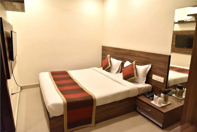 Imagen de los interiores del Hotel Metro View, JAIPUR. Foto 20
