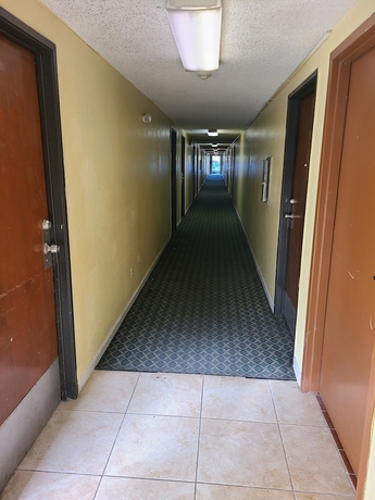 Imagen de los interiores del Hotel MetroParc 'nSuites. Foto 10