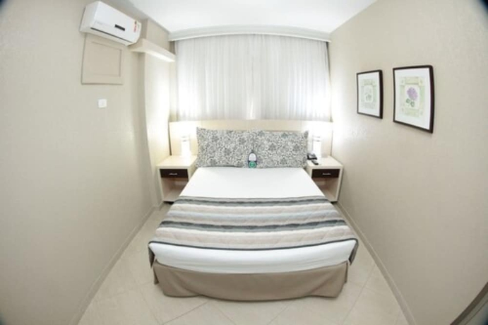 Imagen de la habitación del Hotel Metrópole Maringá. Foto 9