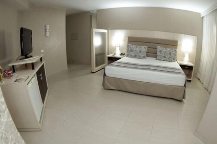 Imagen de la habitación del Hotel Metrópole Maringá. Foto 14