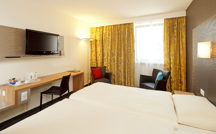 Imagen de la habitación del Hotel Metropol Basel. Foto 3