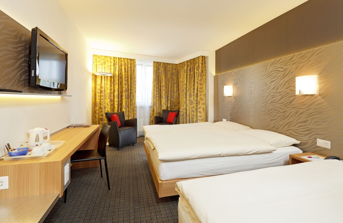 Imagen de la habitación del Hotel Metropol Basel. Foto 10