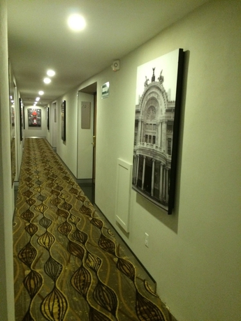 Imagen de los interiores del Hotel Metropol, Ciudad de México. Foto 8