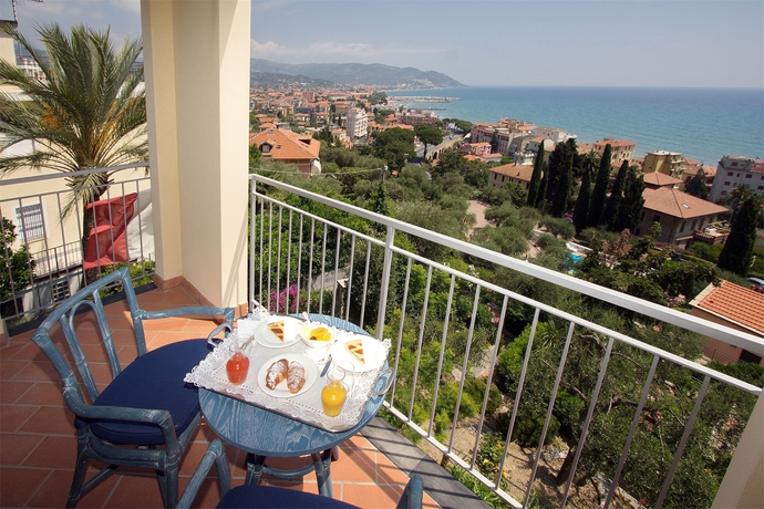 Imagen de la habitación del Hotel Metropol, Diano Marina. Foto 2