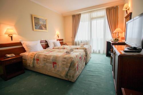 Imagen de la habitación del Hotel Metropol - Metropol Lake Resort. Foto 3