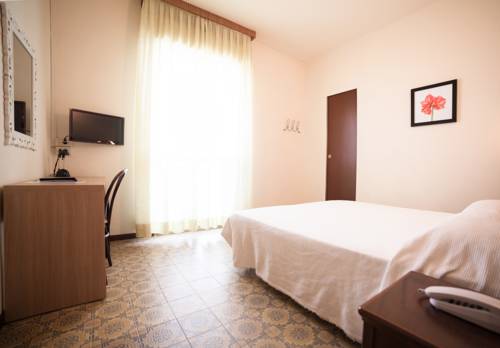 Imagen de la habitación del Hotel Metropol, Pesaro. Foto 4
