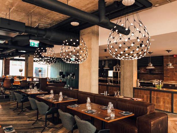 Imagen del bar/restaurante del Hotel Metropol Spa, Tallín. Foto 4