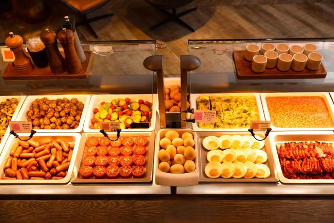 Imagen del bar/restaurante del Hotel Metropol Spa, Tallín. Foto 5