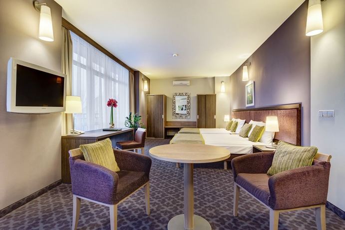 Imagen de la habitación del Hotel Metropol, Varsovia. Foto 4