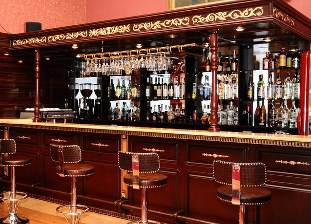 Imagen del bar/restaurante del Hotel Metropol Yerevan. Foto 3