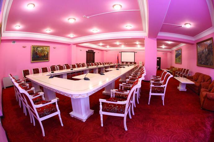 Imagen de los interiores del Hotel Metropol Yerevan. Foto 16