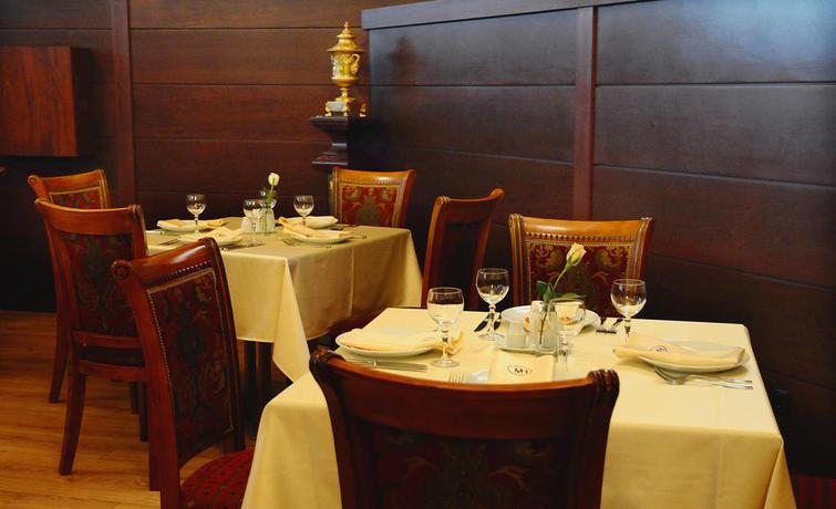 Imagen del bar/restaurante del Hotel Metropol Yerevan. Foto 4