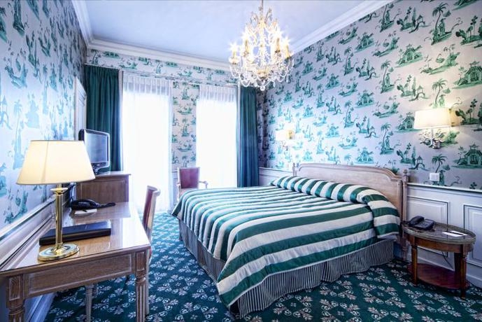 Imagen de la habitación del Hotel Metropole Brussels. Foto 5