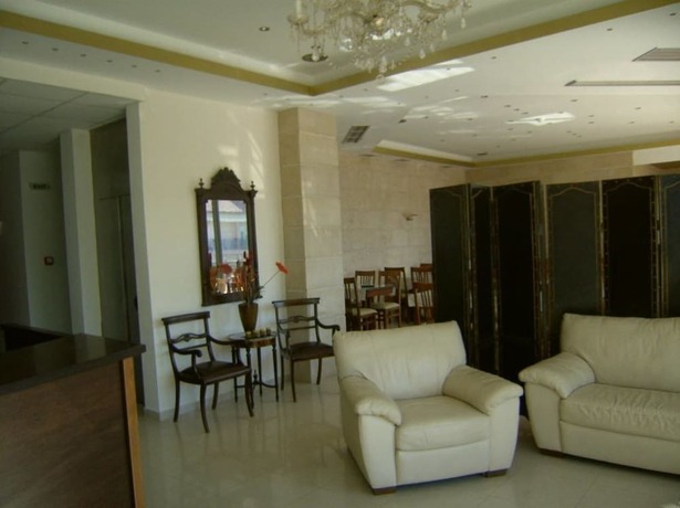 Imagen del bar/restaurante del Hotel Metropole, Leptokaria. Foto 22