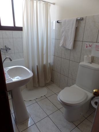 Imagen de la habitación del Hotel Metropole, Limasol. Foto 3