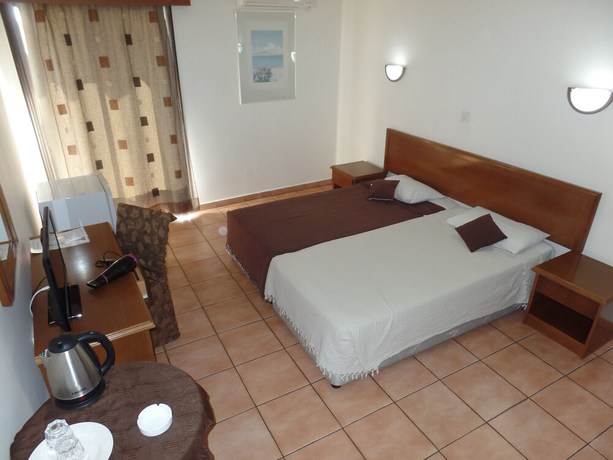 Imagen de la habitación del Hotel Metropole, Limasol. Foto 11