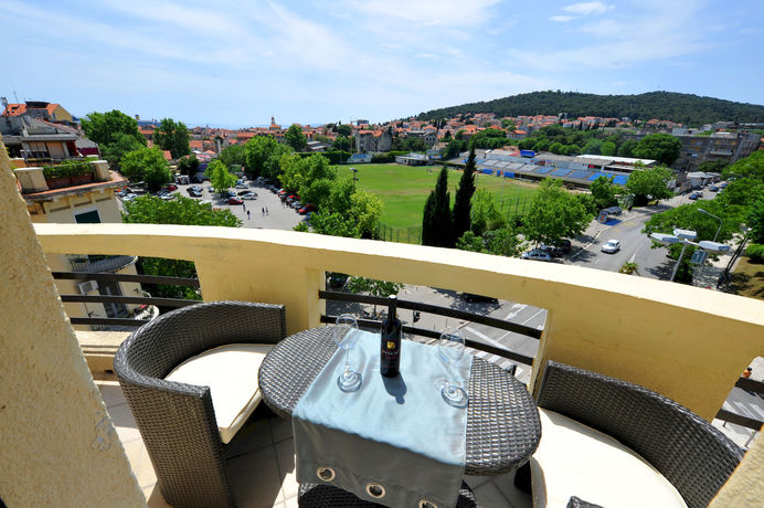 Imagen de la habitación del Hotel Metropole Luxury Rooms. Foto 15