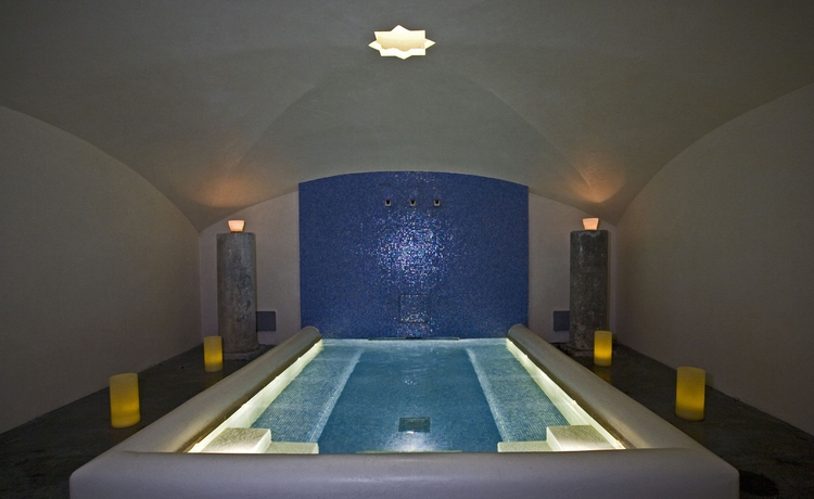 Imagen de la piscina del Hotel Metropole Maison D'hotes. Foto 18