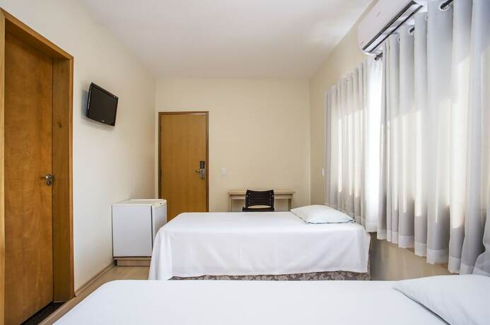 Imagen general del Hotel Metropole Paulinia. Foto 6